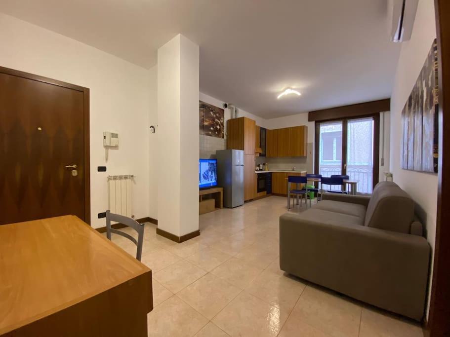 Vicolo Chiodo 9 Appartement Verona Buitenkant foto
